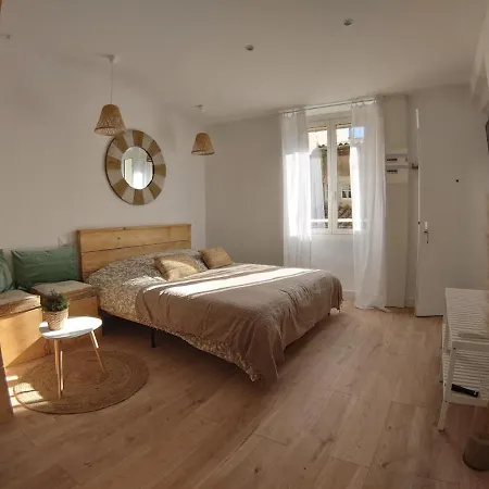 Petite Canaille * Cassis